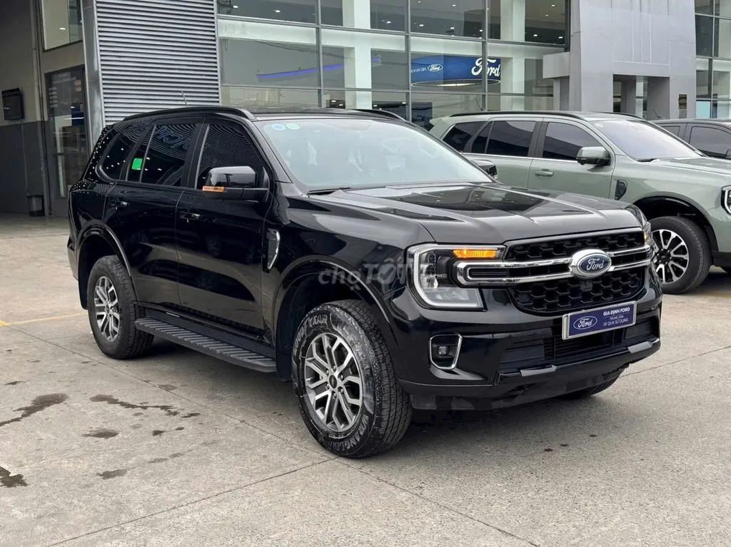 Ford Everest 2024 photo 3
