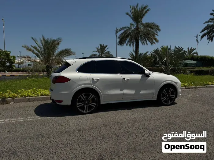 Porsche Panamera 2018 photo 5