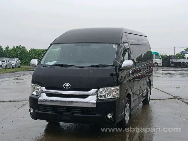 Toyota Hiace 2014 photo 3