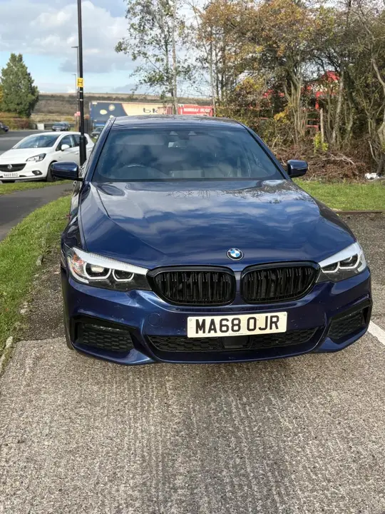 BMW 5 Series 2018 photo 2