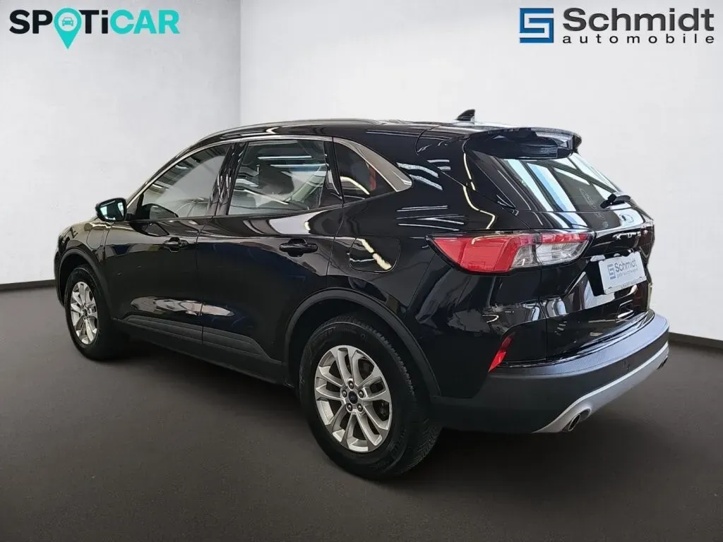 Ford Kuga 2022 photo 3