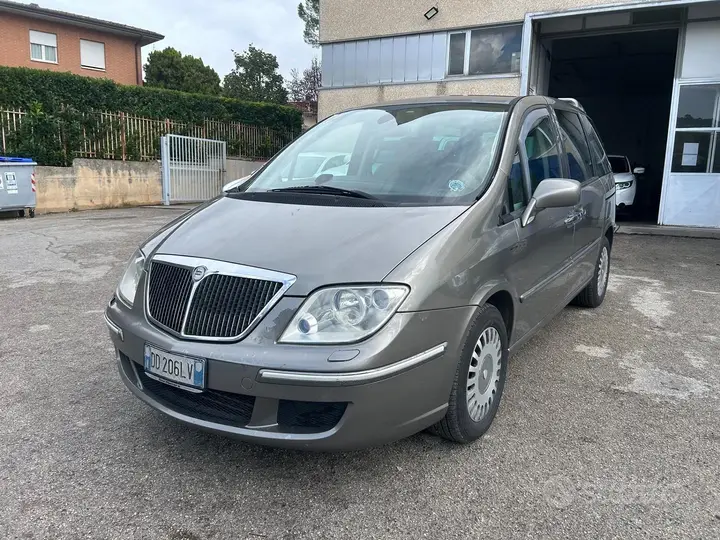 Lancia Phedra