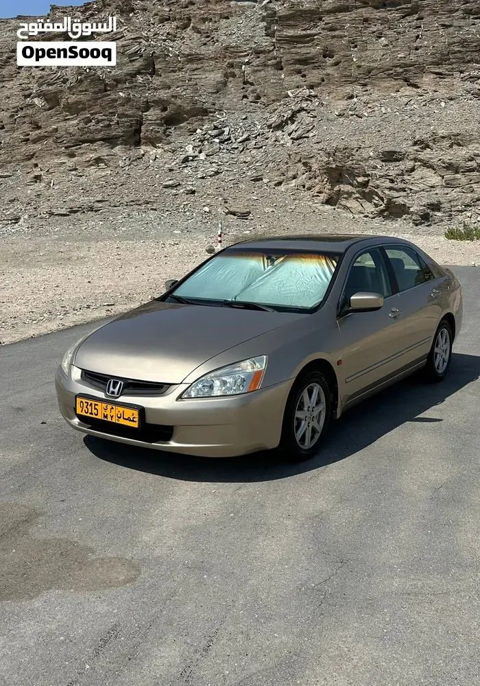 Honda Accord 2003 photo 2