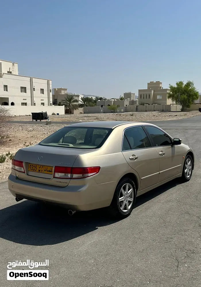Honda Accord 2003 photo 3