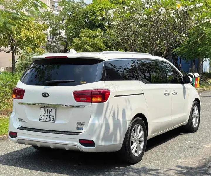 Kia Sedona 2020 photo 5