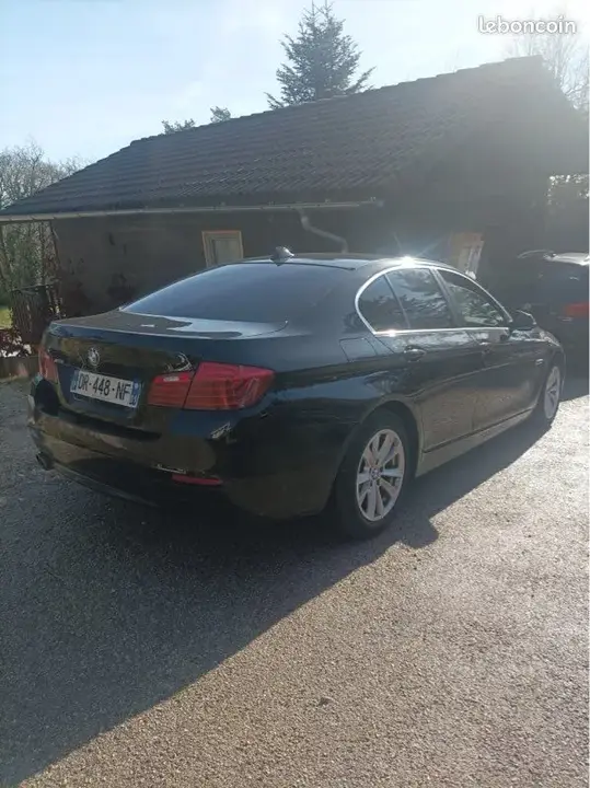 BMW 5 Series 2013 photo 2