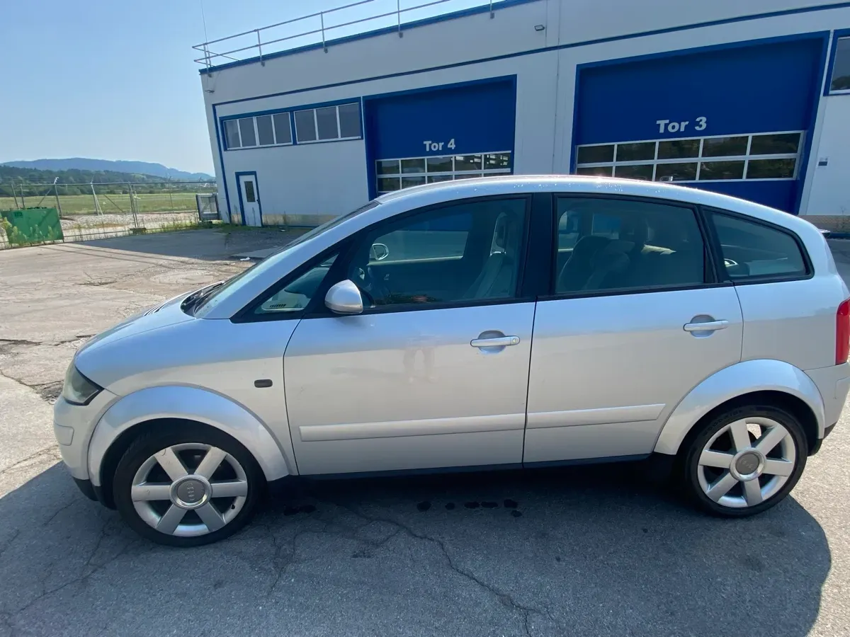 Audi A2 2002 photo 2
