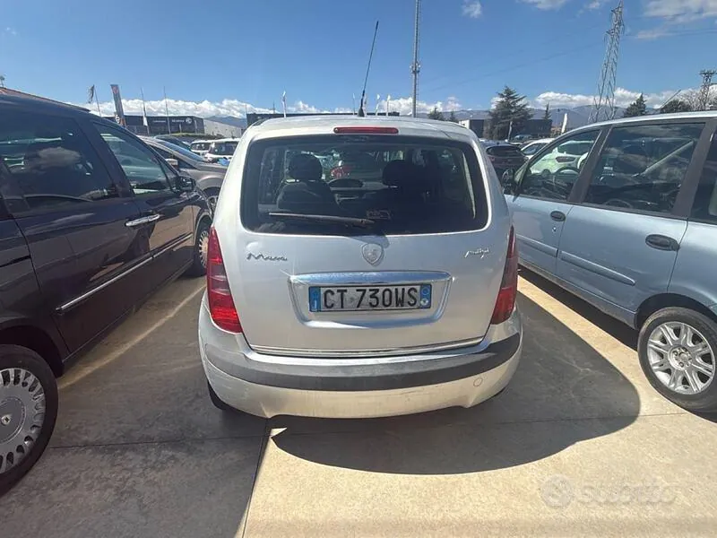 Lancia Musa 2005 photo 4