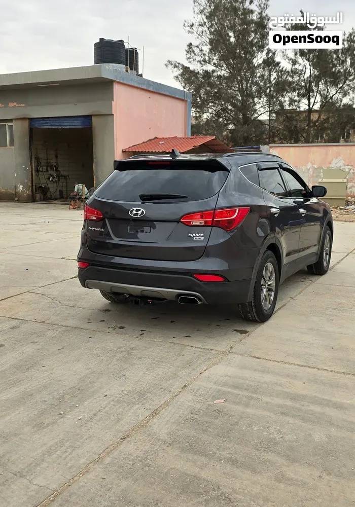 Hyundai Santa Fe 2015 photo 2