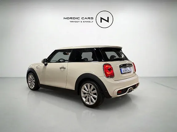 Mini Cooper S 2018 photo 3