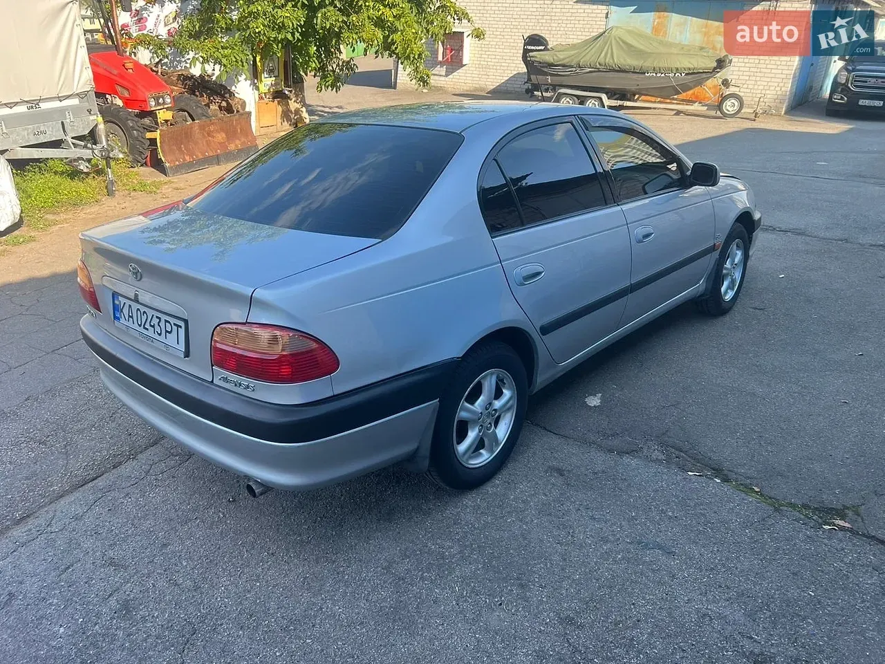 Toyota Avensis 2002 photo 5