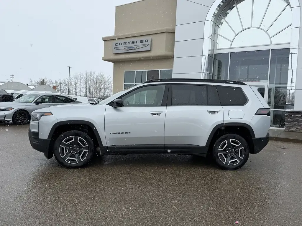 Jeep Cherokee 2026 photo 3