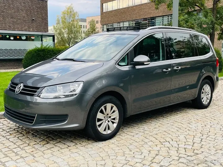 Volkswagen Sharan 2014 photo 2