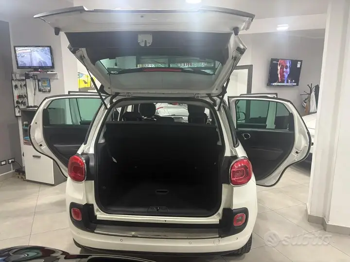 Fiat 500L 2013 photo 2