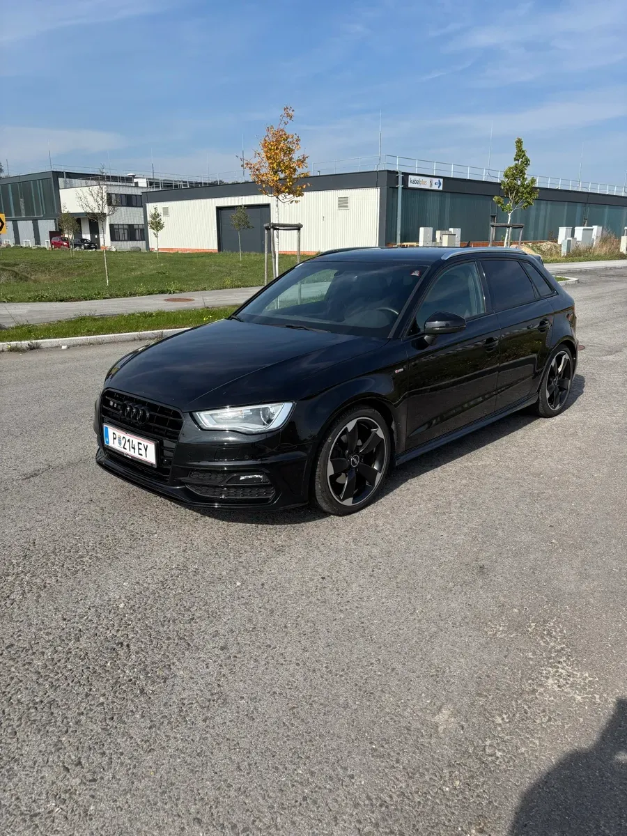 Audi A3 2015 photo 2