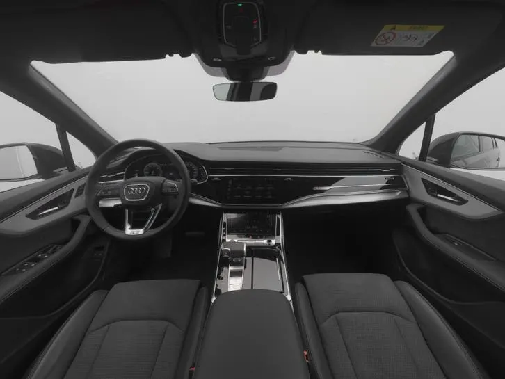 Audi Q7 2025 photo 3