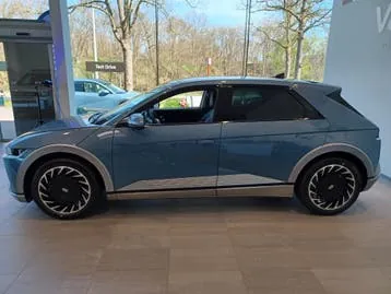 Hyundai Ioniq 5 2025 photo 2