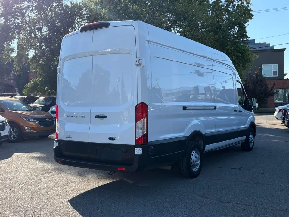 Ford Transit 2025 photo 4
