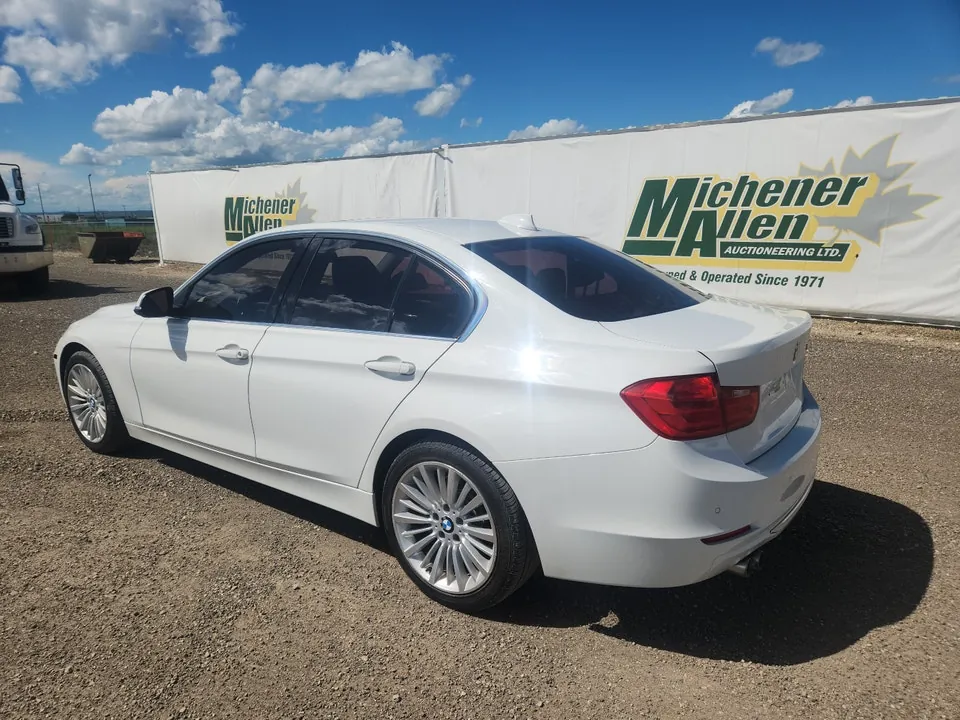 BMW 3 Series 2014 photo 3