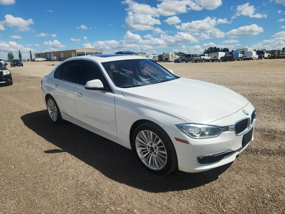 BMW 3 Series 2014 photo 2