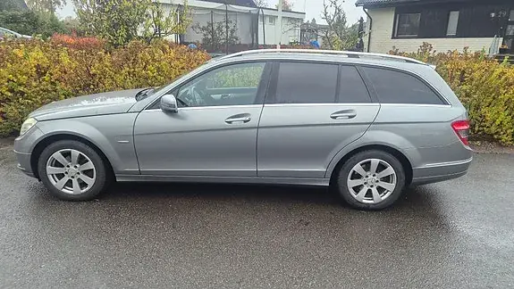 Mercedes-Benz C180 2010 photo 4