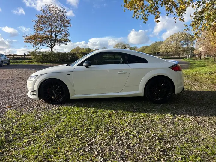 Audi Tt 2016 photo 4