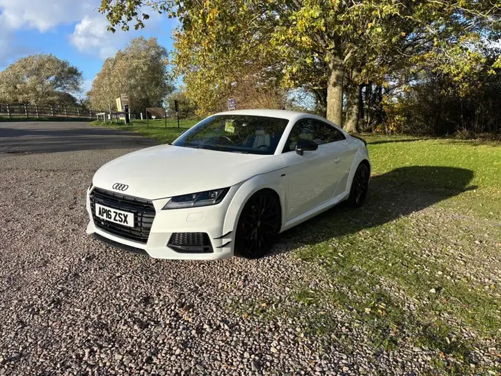 Audi Tt 2016 photo 2