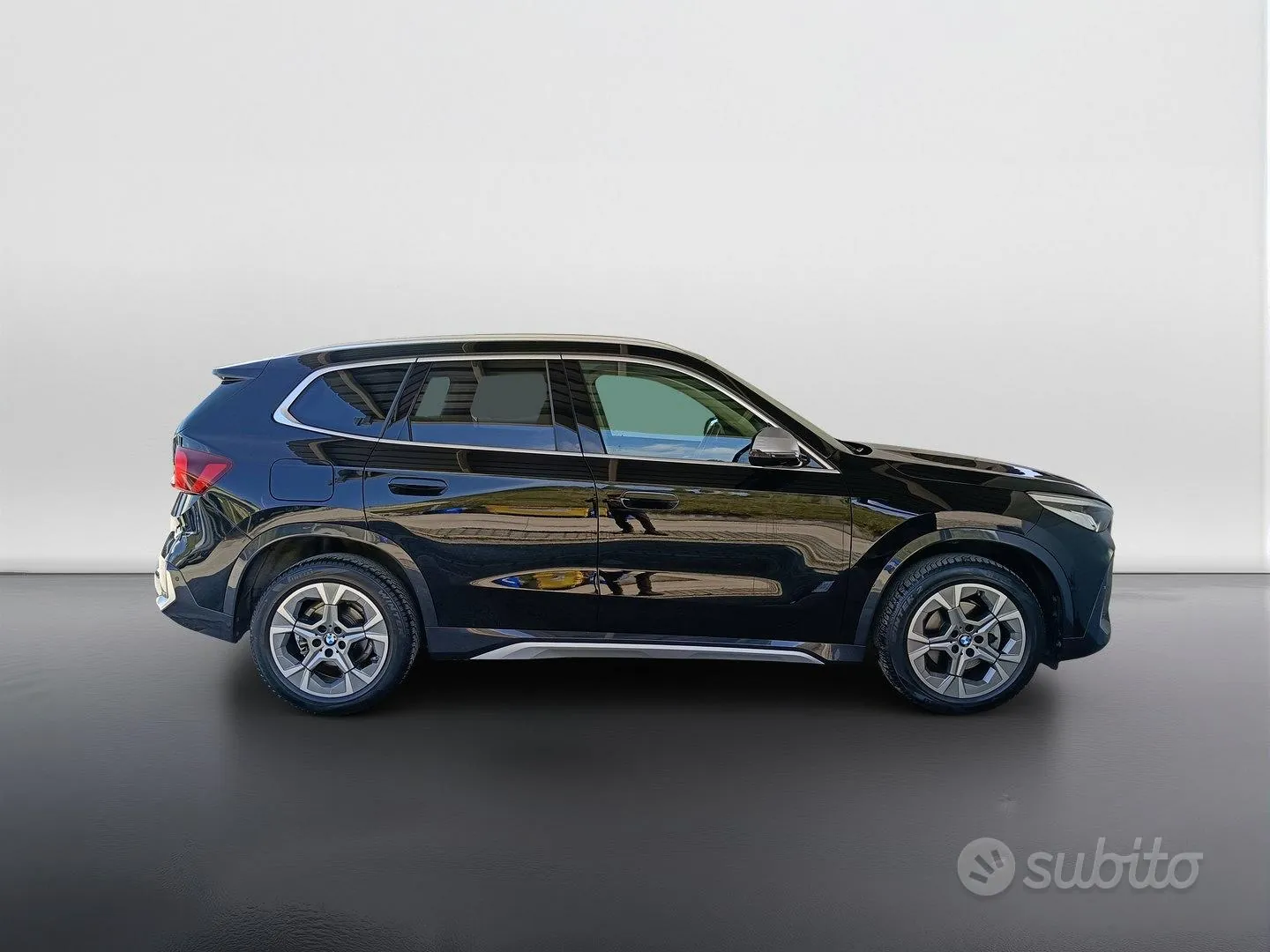 BMW X1 2023 photo 3