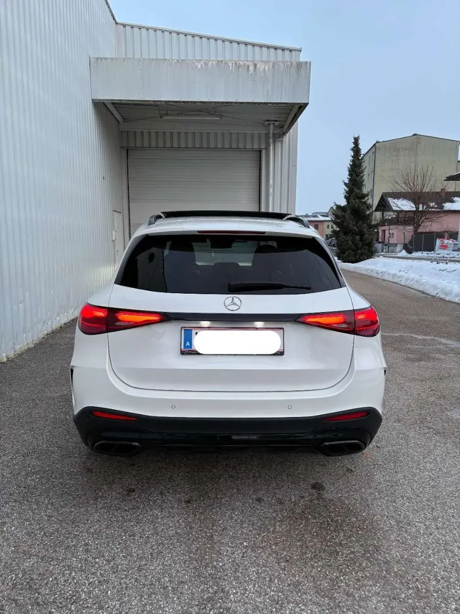 Mercedes-Benz Glc-Class 2023 photo 3