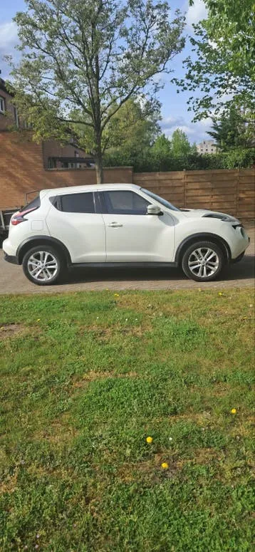 Nissan 100 Nx