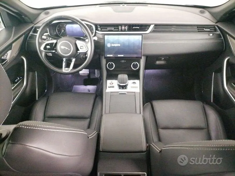 Jaguar F-Pace 2022 photo 5