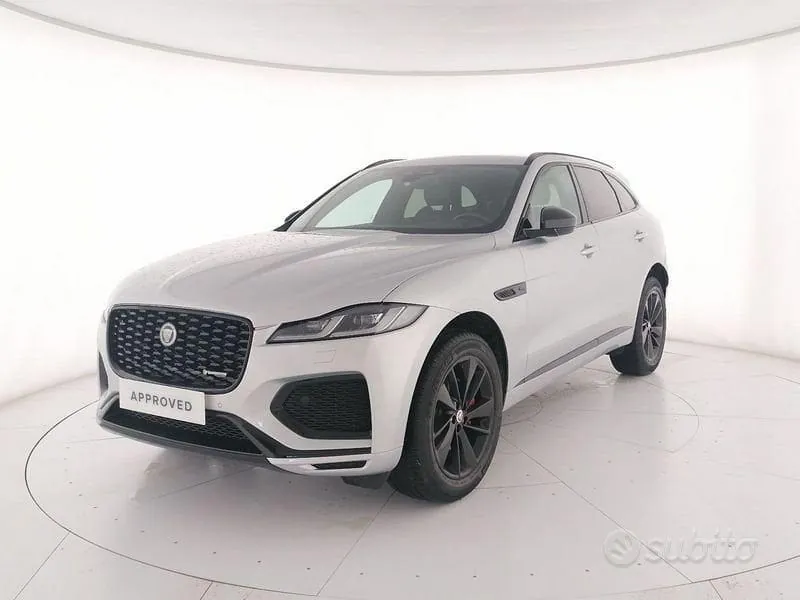 Jaguar F-Pace