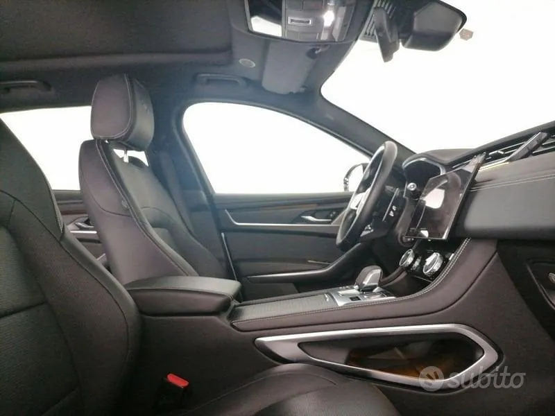 Jaguar F-Pace 2022 photo 3