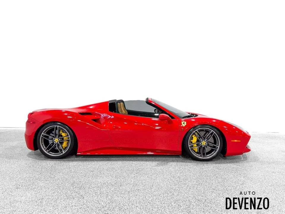 Ferrari 488 2018 photo 3