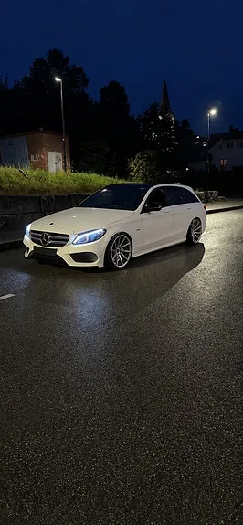 Mercedes-Benz C350