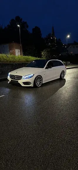 Mercedes-Benz C350