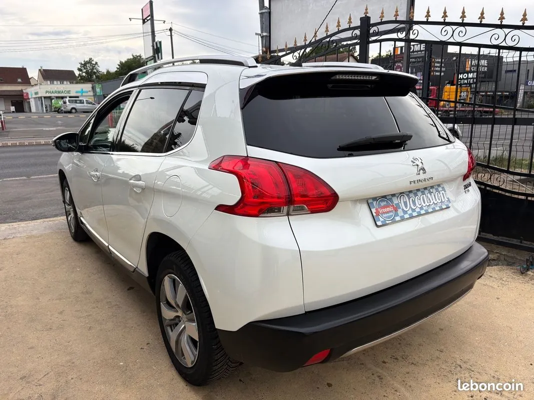 Peugeot 2008 2013 photo 4