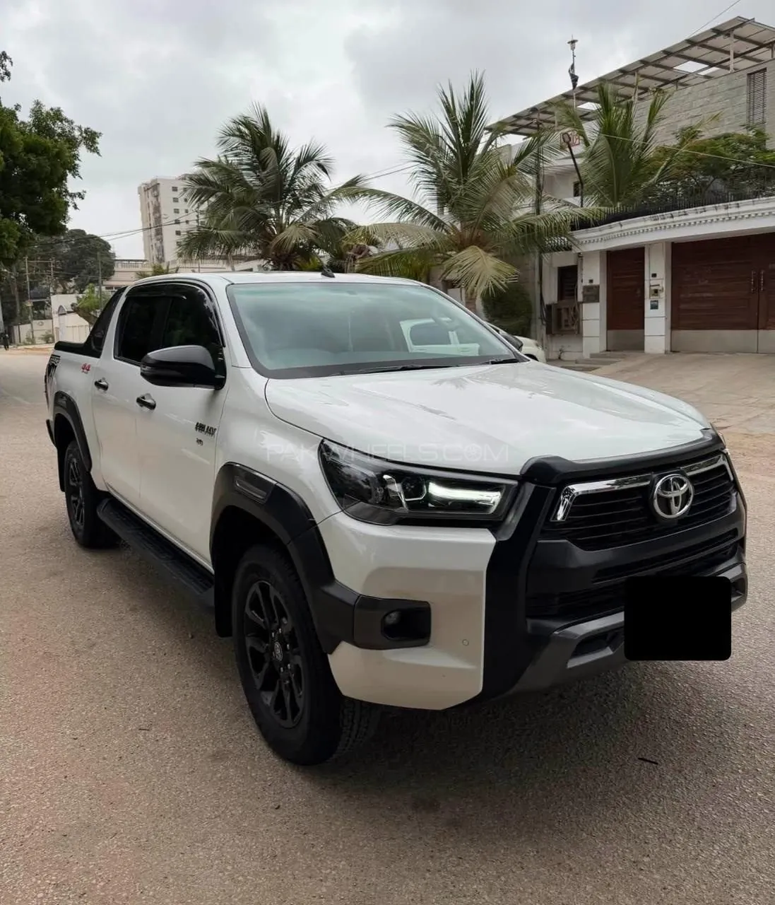 Toyota Hilux