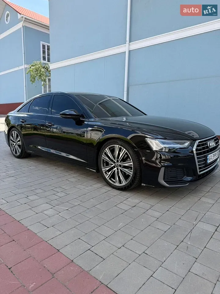 Audi A6 2021 photo 2