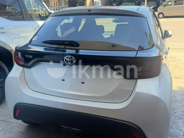 Toyota Yaris 2024 photo 3