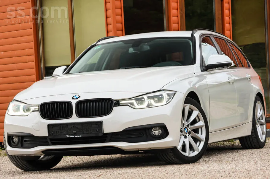 BMW 320 2017 photo 2