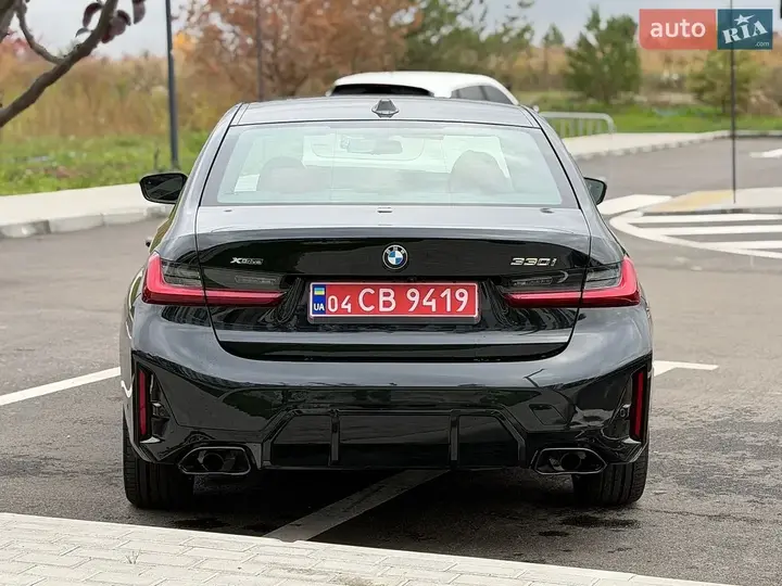 BMW 3 Series 2025 photo 4