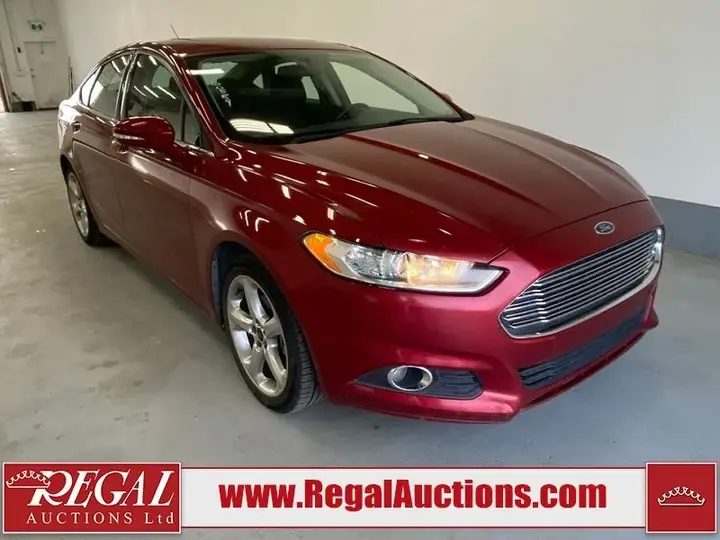 Ford Fusion 2013 photo 2