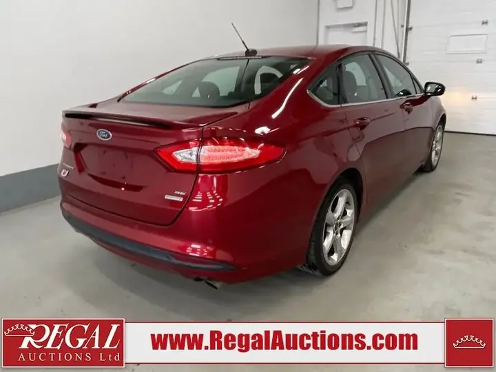 Ford Fusion 2013 photo 3