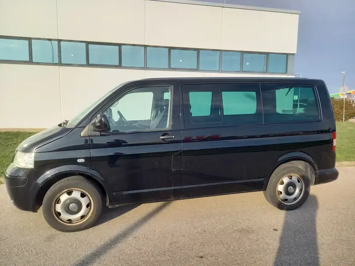 Volkswagen Multivan 2007 photo 3