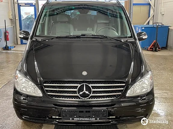 Mercedes-Benz Andre 2009 photo 2