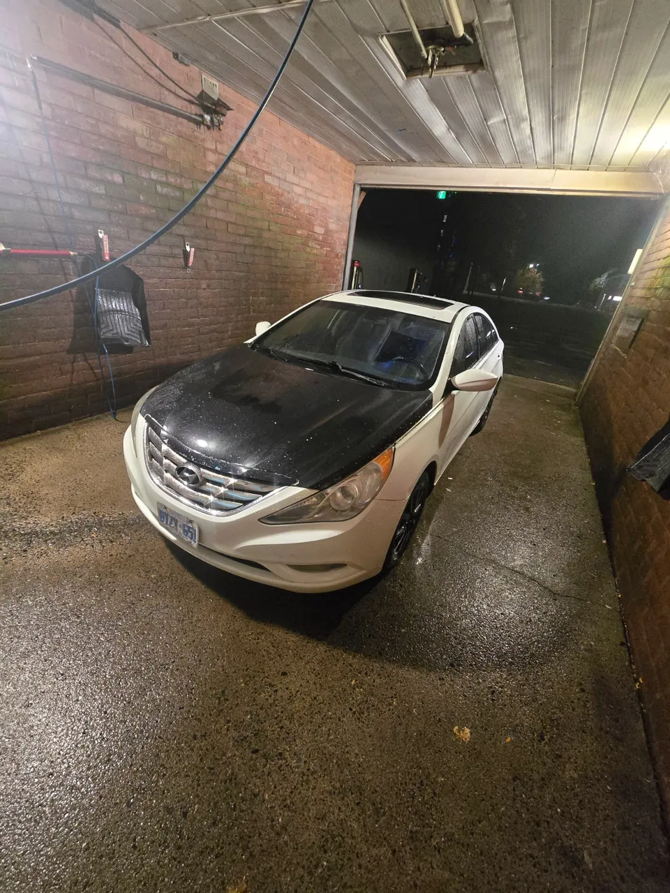 Hyundai Sonata 2012 photo 2