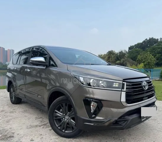 Toyota Innova