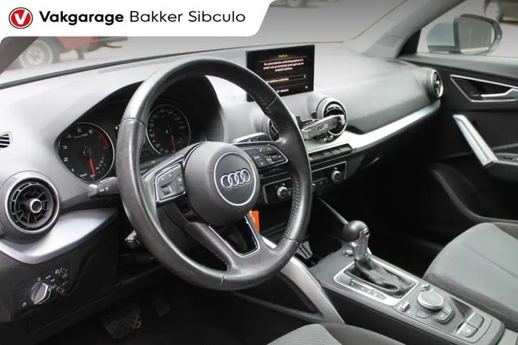 Audi Q2 2018 photo 2