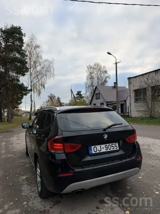 BMW X1 2010 photo 4